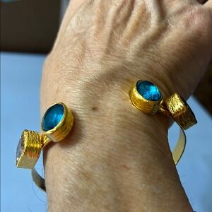 Gold and Blue Stone Women's Bracelet